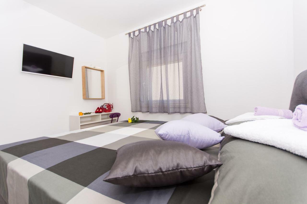Villa Initium,Heated Pool All Season Trogir Bagian luar foto