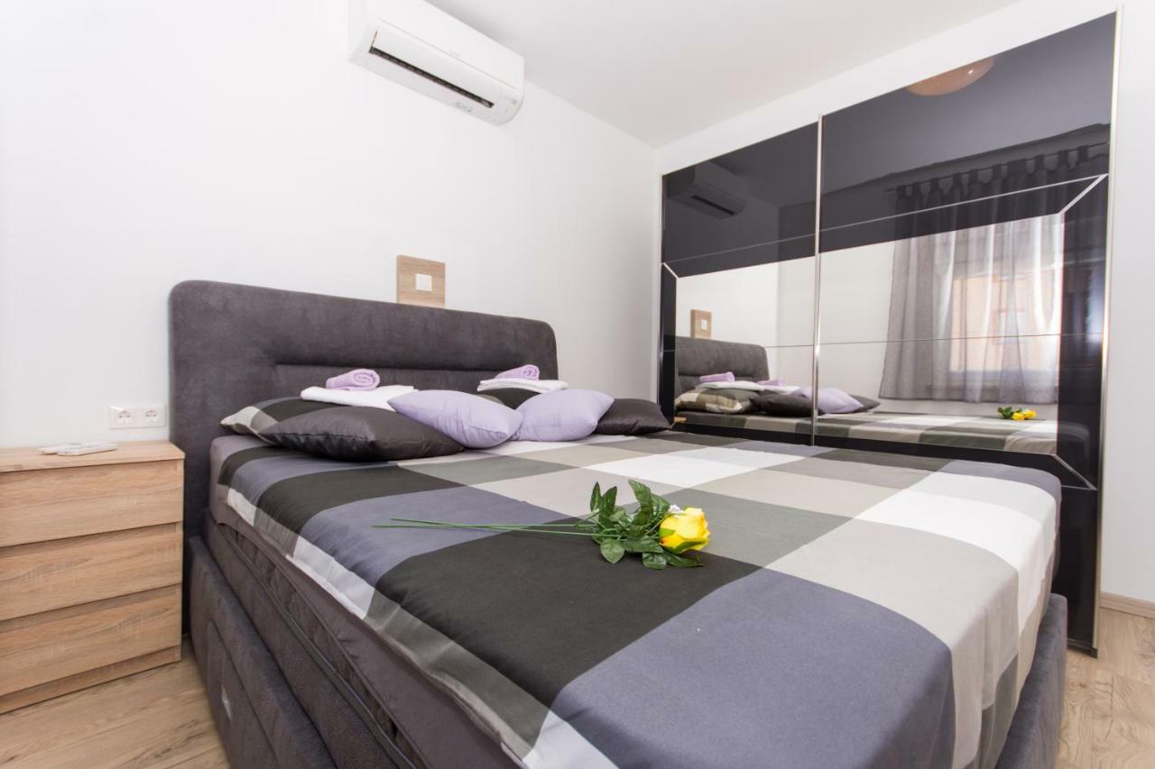 Villa Initium,Heated Pool All Season Trogir Bagian luar foto