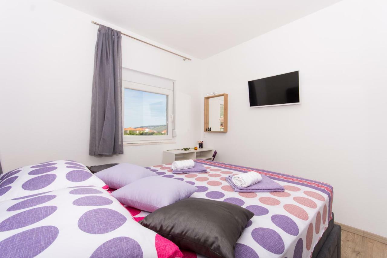 Villa Initium,Heated Pool All Season Trogir Bagian luar foto